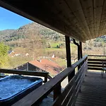 Du Faubourg & Jacuzzi, Proximite Gerardmer & La Bresse